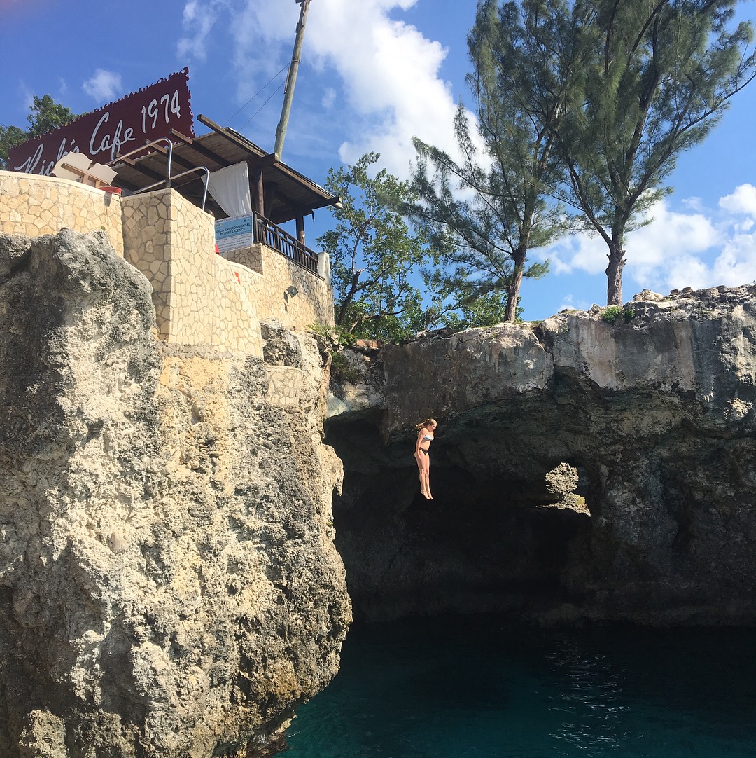 Jamaica Cliff Jumping